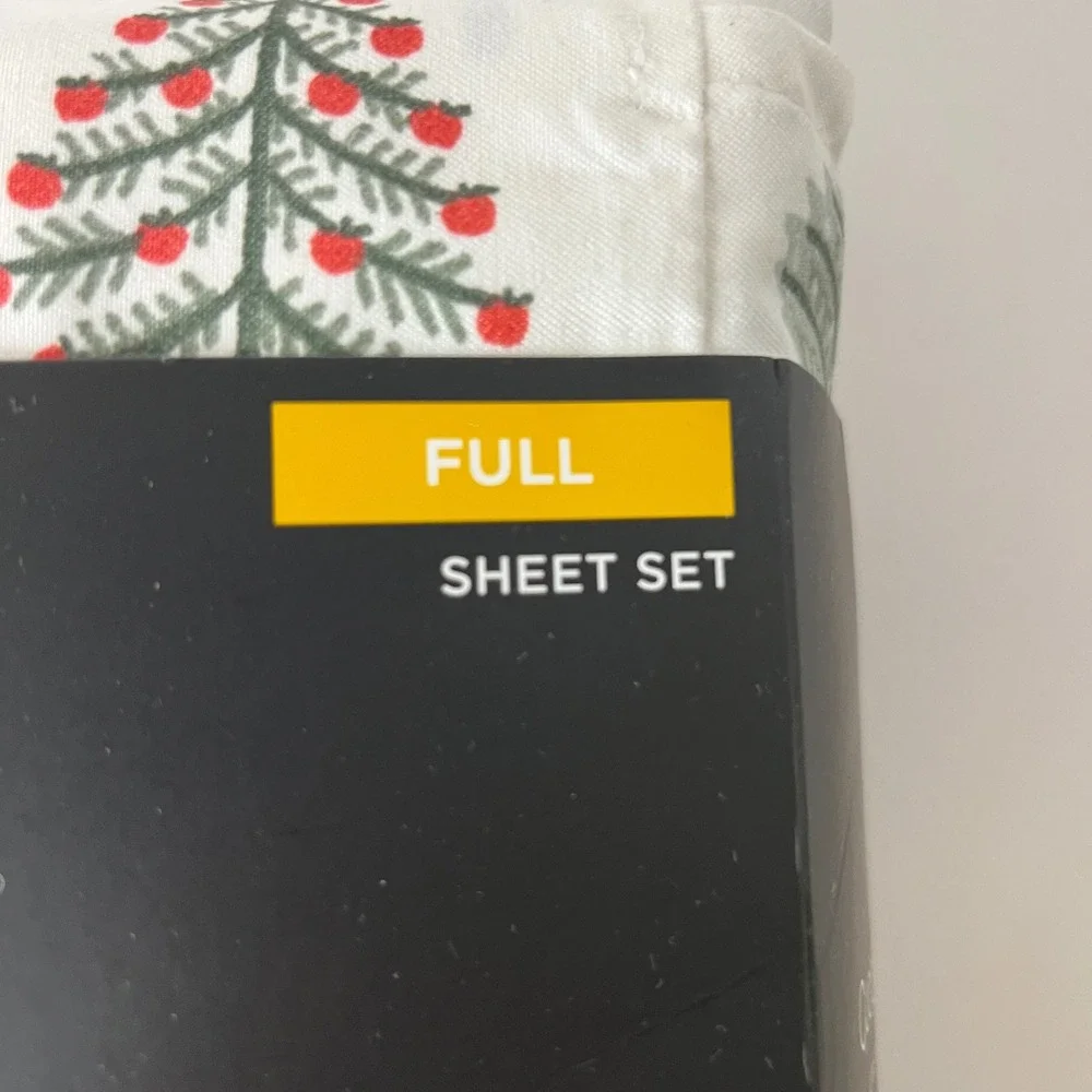 Cuddl Duds Soft & Cozy Full‎ Sheet Set Christmas Trees White Green Red NIP